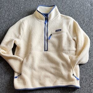Patagonia Cream and Blue Fleece Jacket